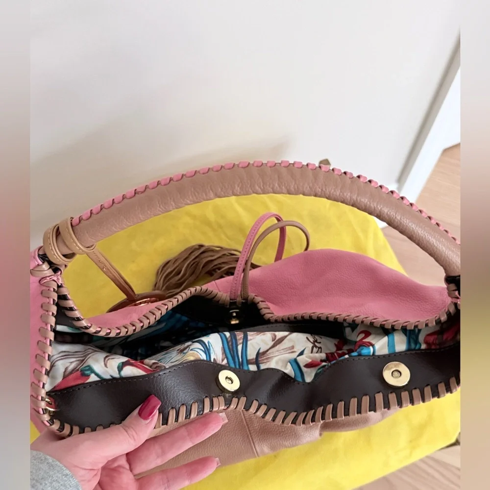 Sharif Pink and Tan Leather Hobo style bag - Picture 5 of 7